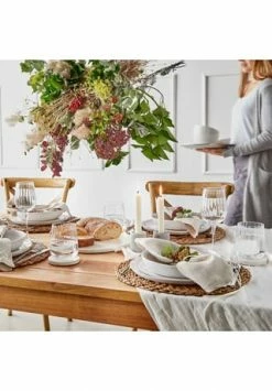 BUTLERS® MODERN TIMES Rotweinglas Mit Rillen 550ml -Deutschland karaffen-kruege Verkäufe 2022 unnamed file 939